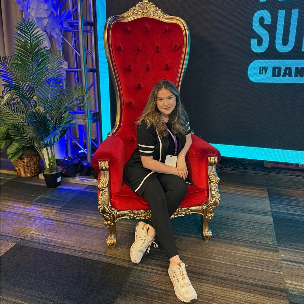 Meet your Posher, Brielle